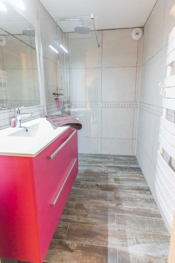 La Coulee Douce Apartment Ланслевилар Екстериор снимка